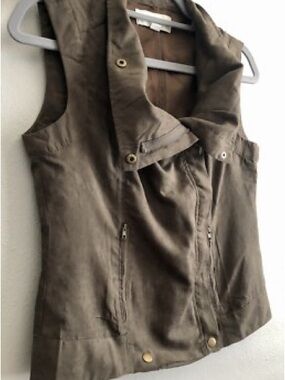 Forever 21 Brown Suede-Look vest